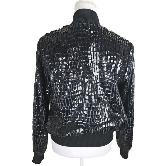 Peter Nygard ~Woman Size 8~ Black Shimmering Zip-Up Bomber Jacket Fully Lined. - Picture 3 of 12